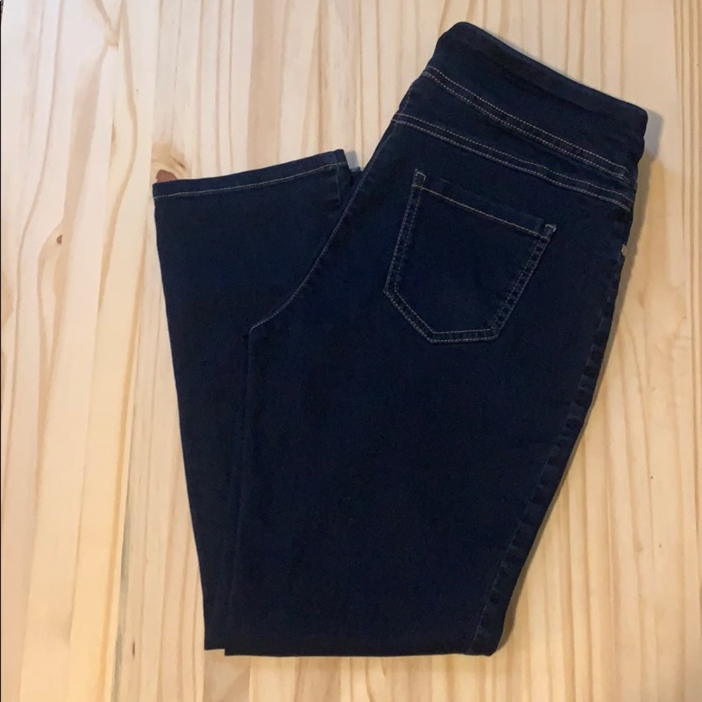 Women’s Van Heusen stretch jean